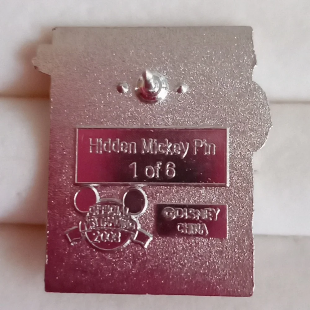 DISNEY HIDDEN MICKEY CHIP CALIFORNIA PIN - Picture 2 of 5